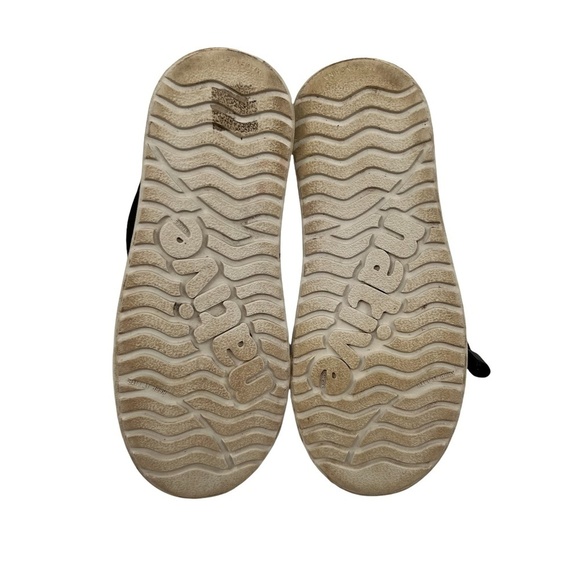 Native Black Chamonix Water Resistant Insulated Boots Size 2 Kid’s - Picture 7 of 9